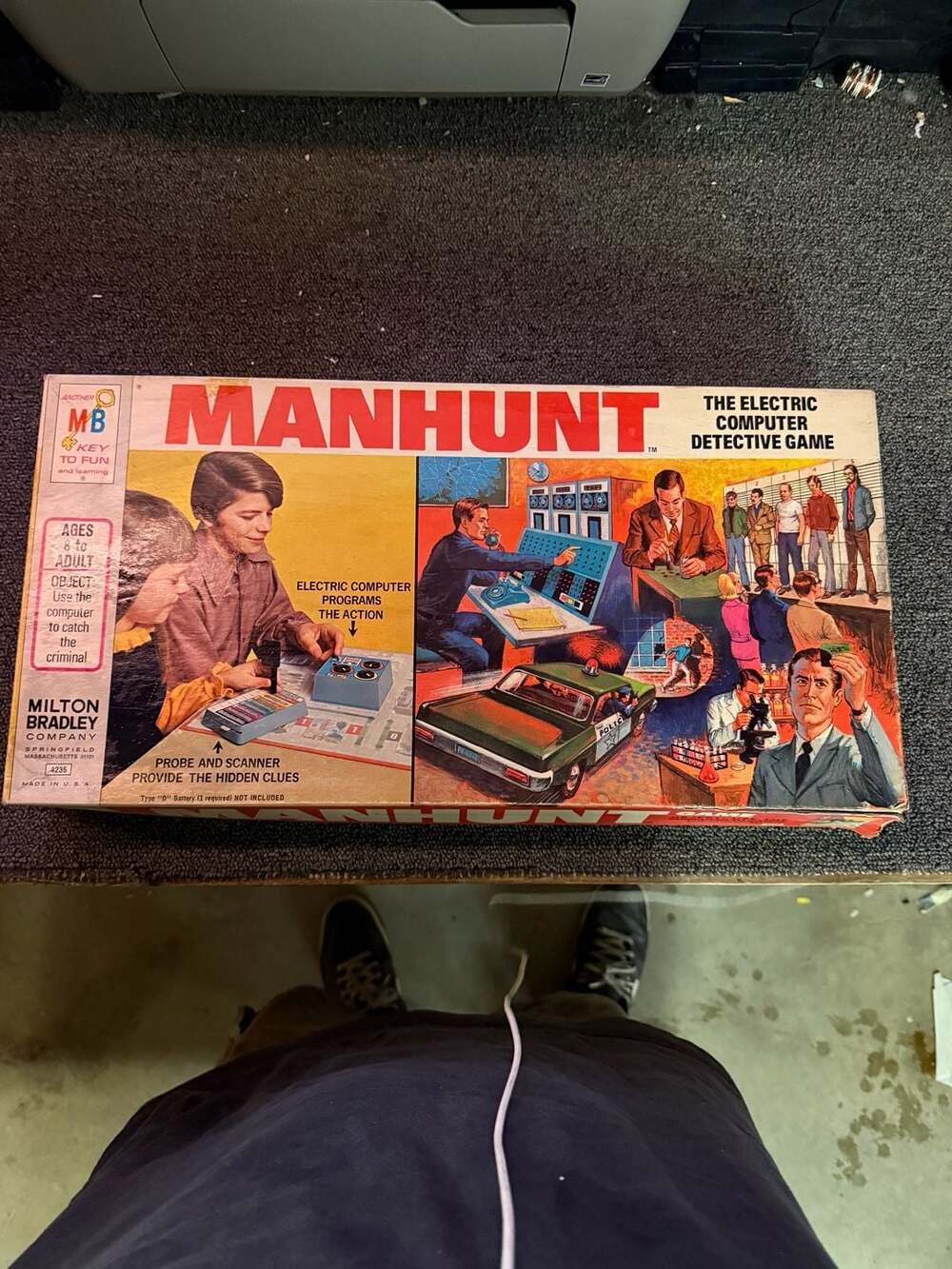 Vintage 1972 Milton Bradley Manhunt The Electric Computer Detective Game 4235